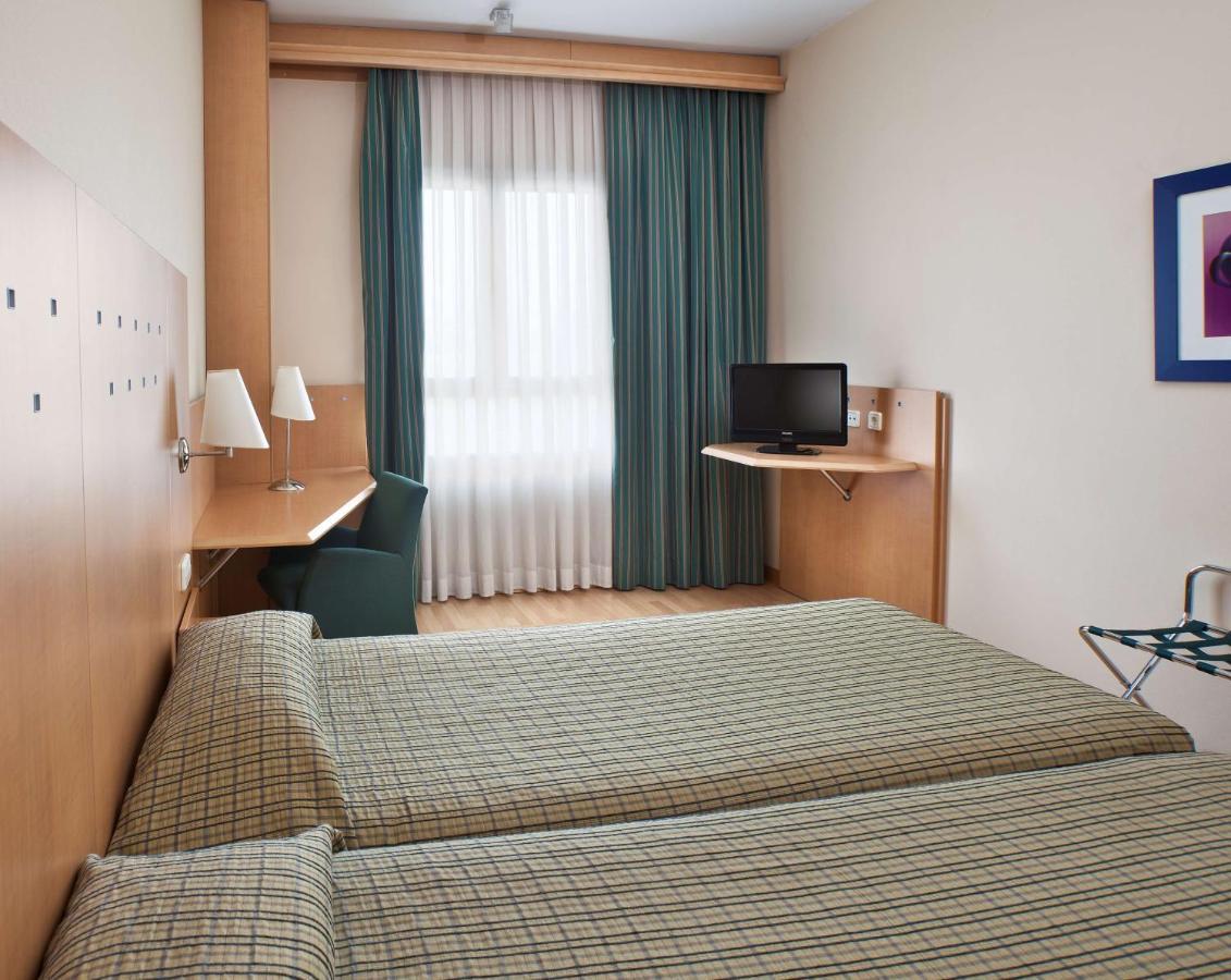 Crisol Leganes Hotel Екстериор снимка