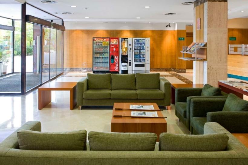 Crisol Leganes Hotel Екстериор снимка