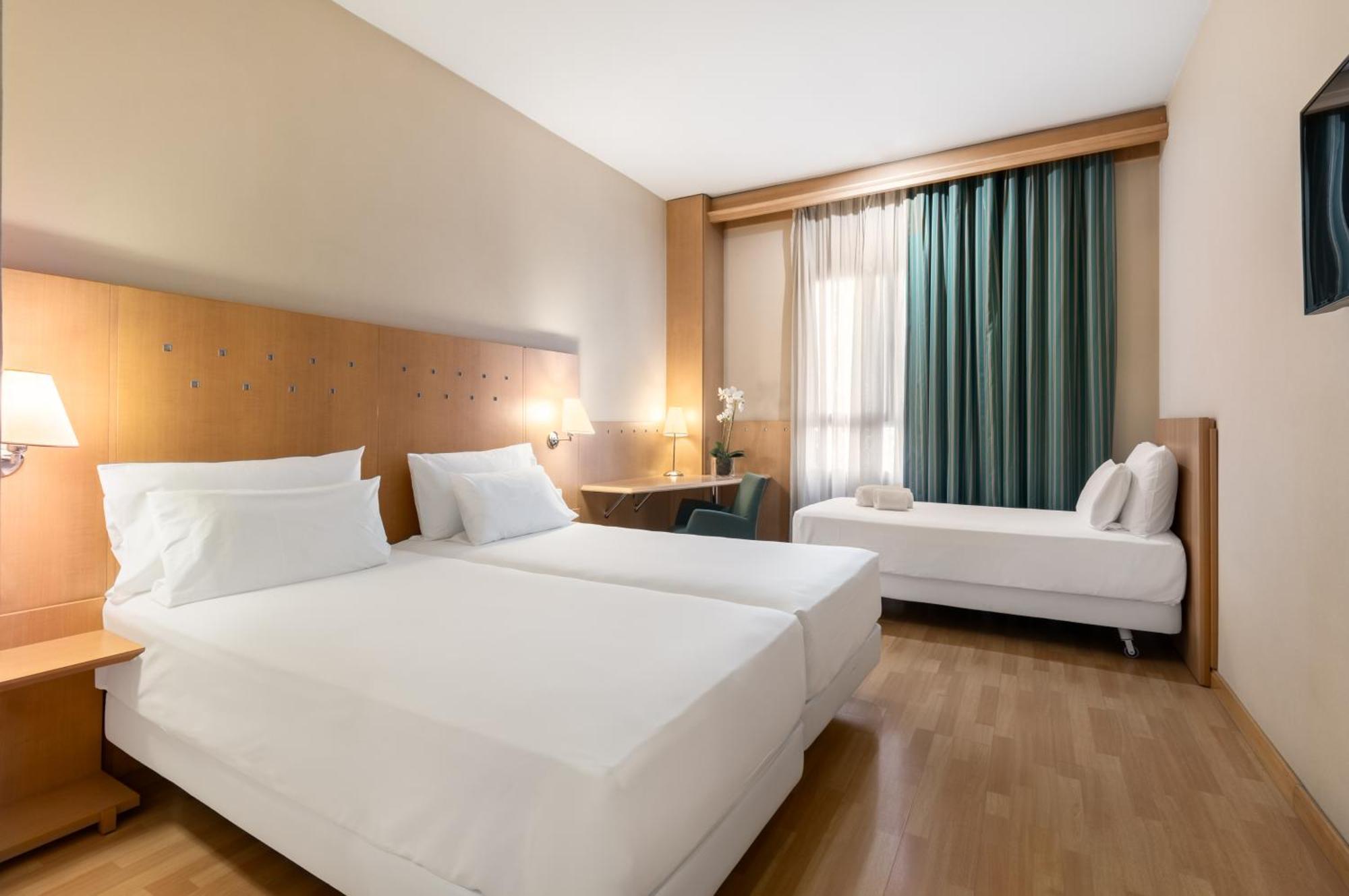 Crisol Leganes Hotel Екстериор снимка