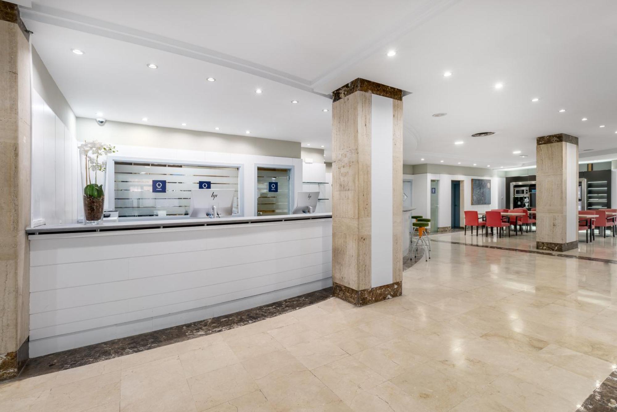 Crisol Leganes Hotel Екстериор снимка
