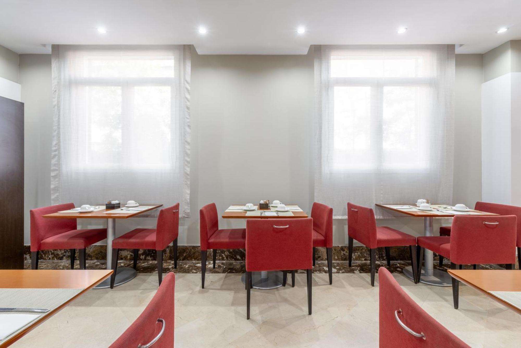 Crisol Leganes Hotel Екстериор снимка