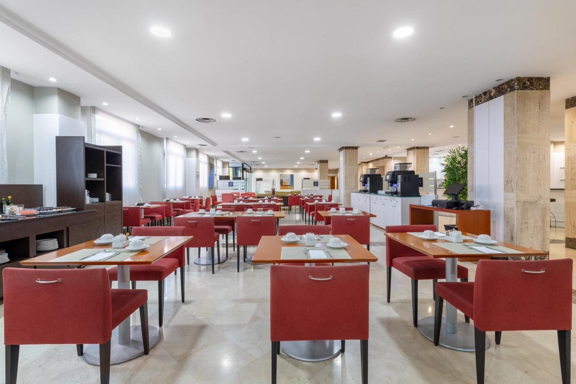 Crisol Leganes Hotel Екстериор снимка