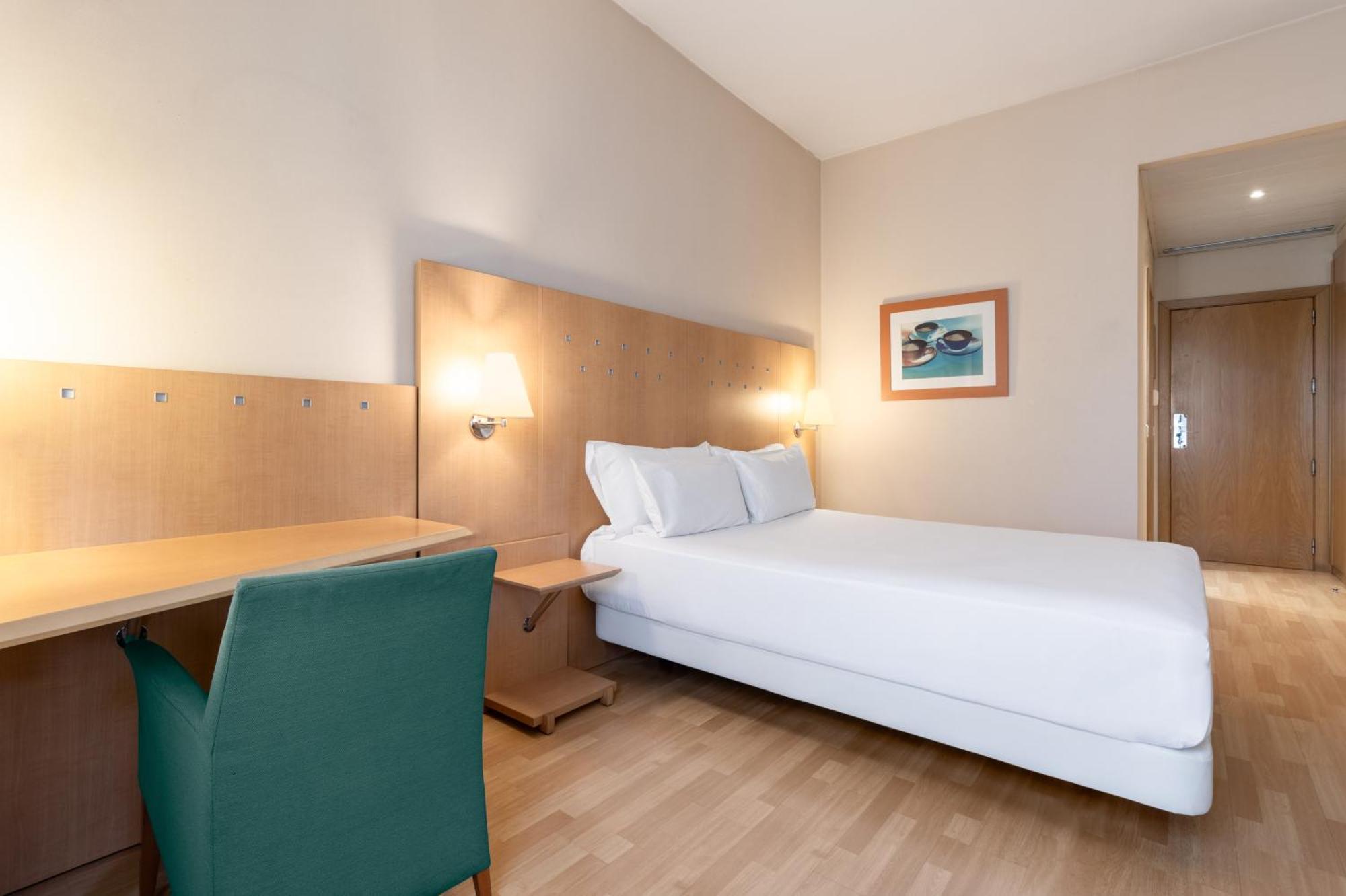 Crisol Leganes Hotel Екстериор снимка