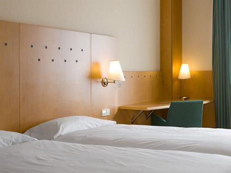 Crisol Leganes Hotel Екстериор снимка